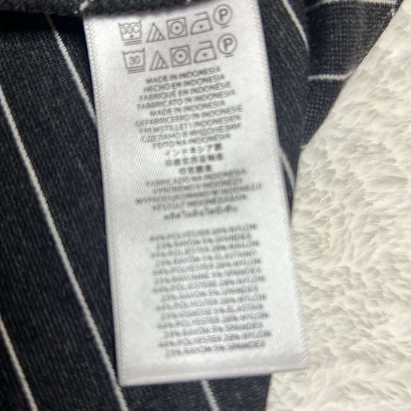 🔥Michael Kors Mini A line Skirt Size 14🔥 - Picture 5 of 6